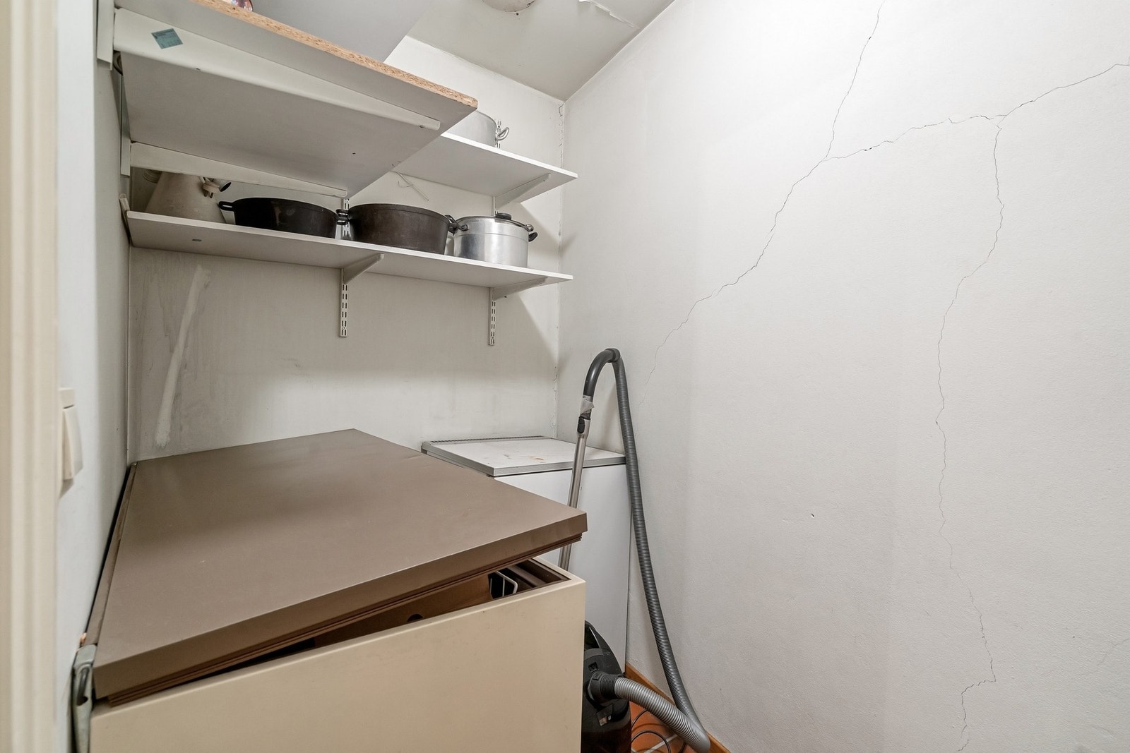 En av de to bodene i underetasjen. Galleribilde
