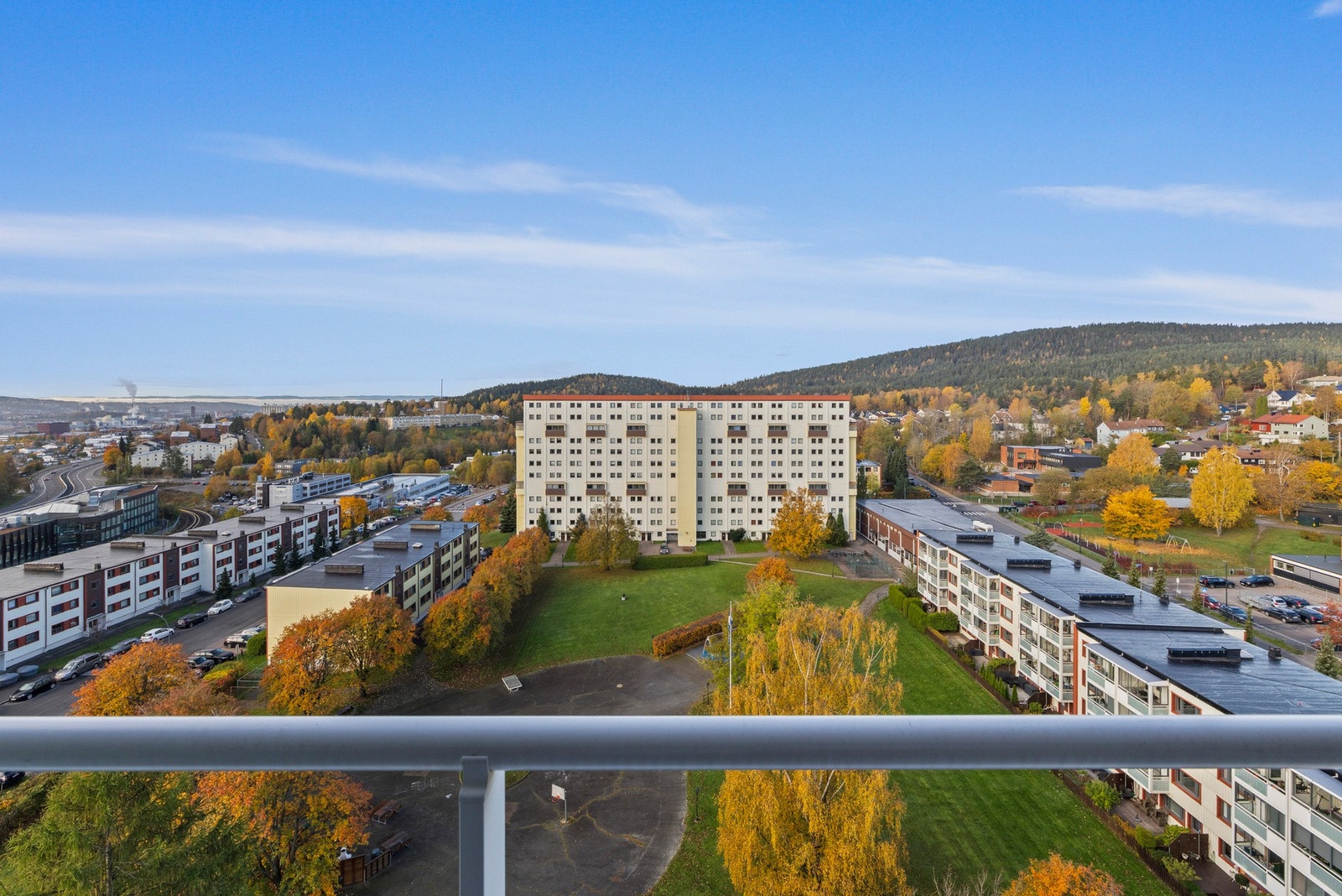 Utsyn fra balkong Galleribilde