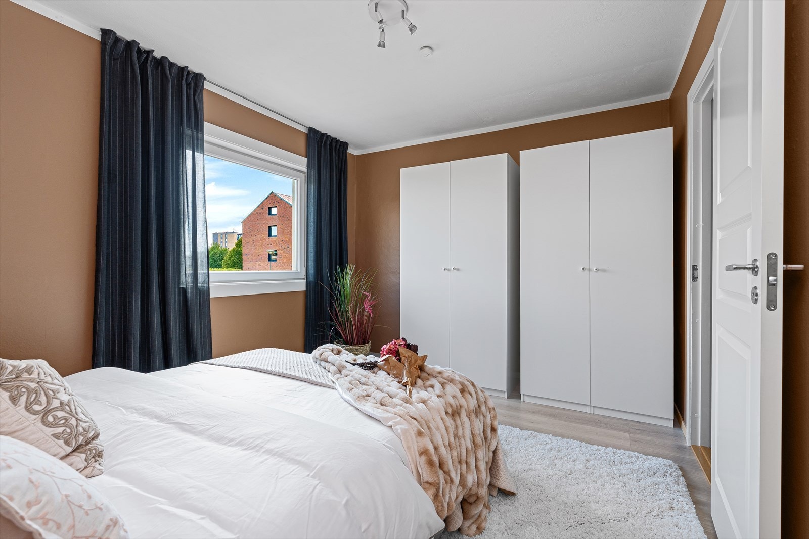 De fleste vinduer er skiftet i 2010. Galleribilde