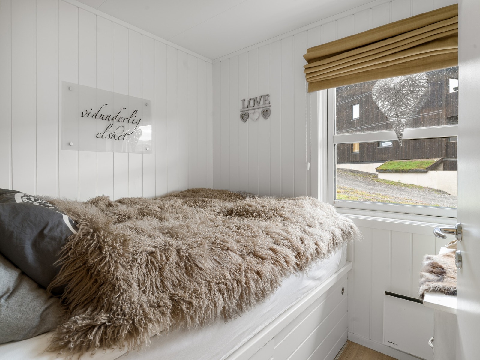 Leiligheten har to gode soverom. Galleribilde