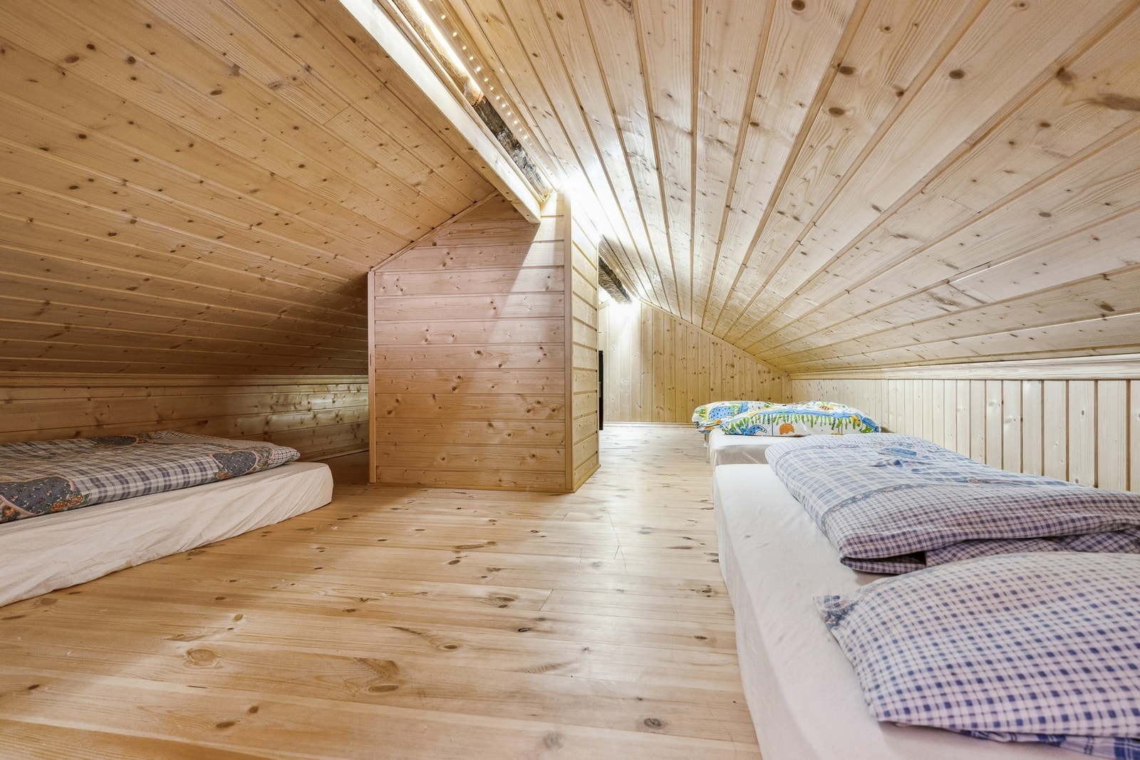 Anneks: Hems. Galleribilde