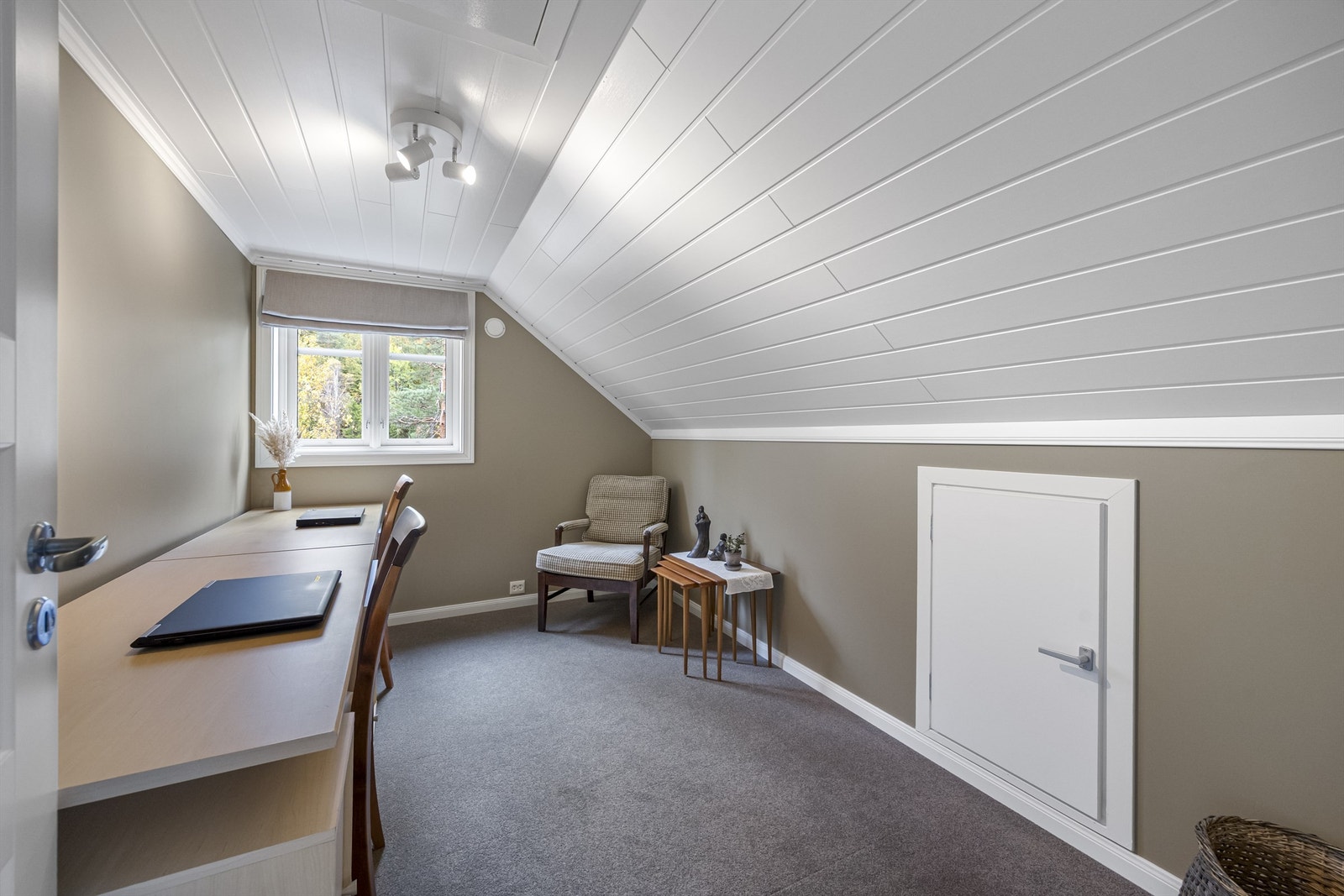 Soverom 2 av 3, renovert i 2020. Galleribilde