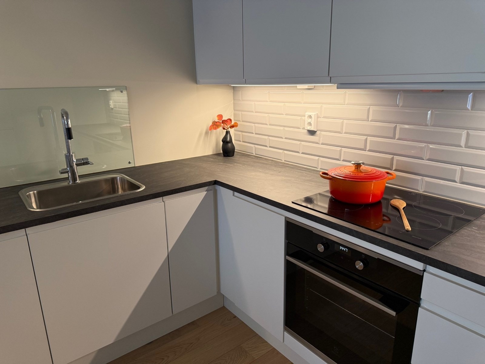 Detaljbilde fra selger Galleribilde