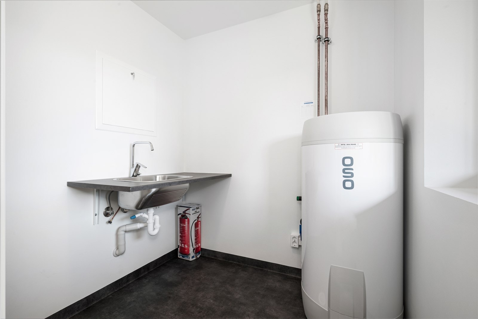 Praktisk eget vaskerom som gjør hverdagen enklere. Galleribilde