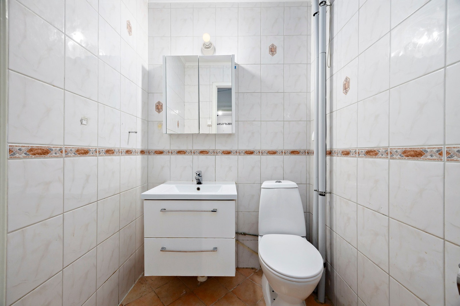 Separat toalettrom med. Galleribilde