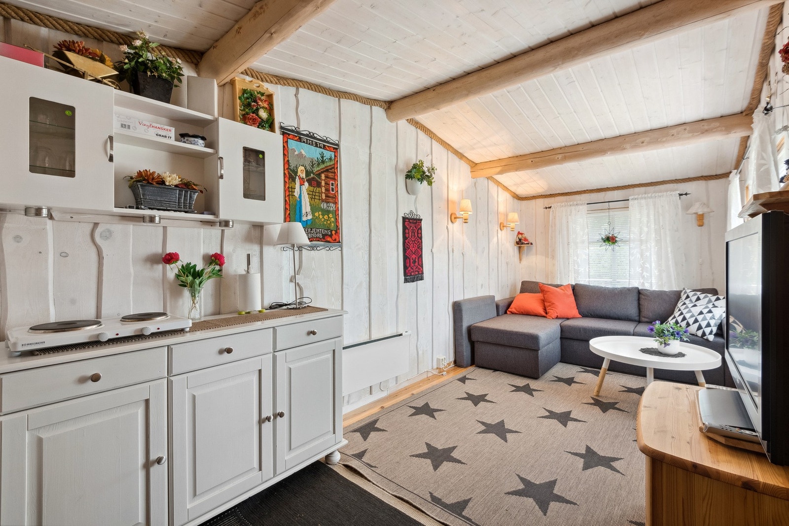 Annekset har en hyggelig stuekrok. Galleribilde