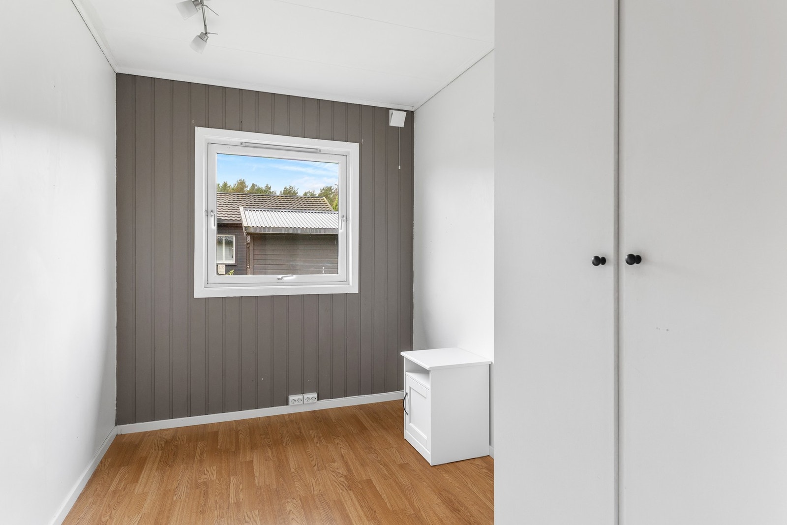 Soverom 6,5 kvm. Galleribilde