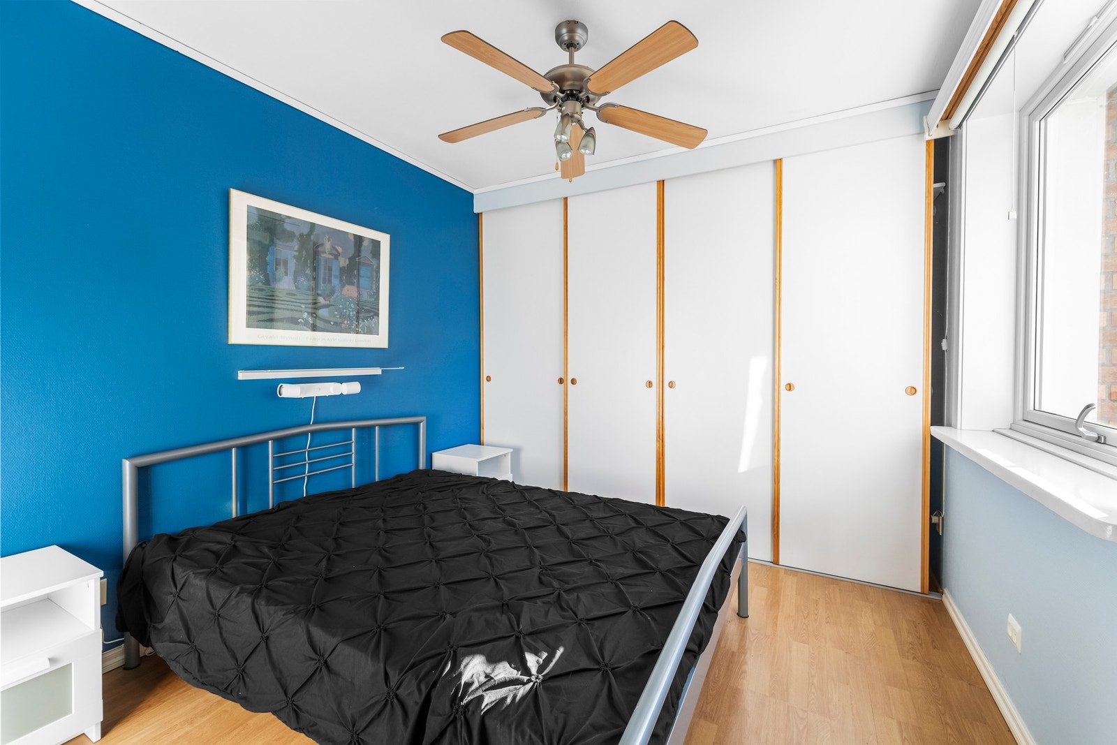 Hovedsoverom er av god størrelse med plass til dobbeltseng. Galleribilde