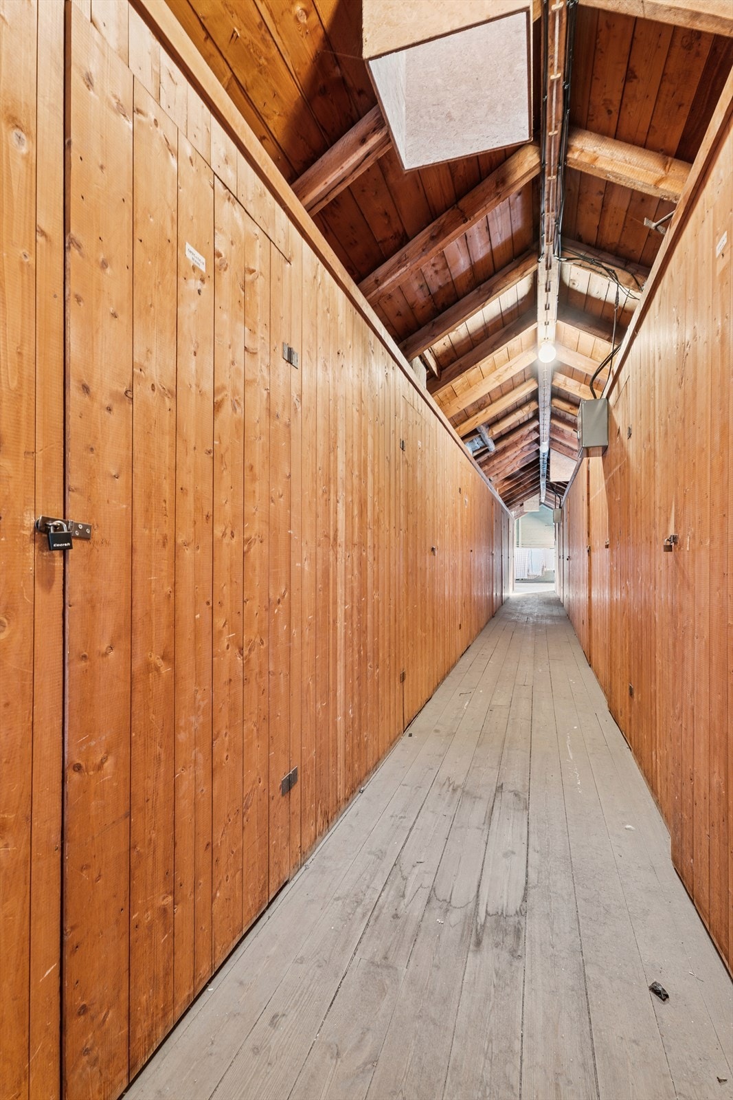 Loftsboden er ca. 4 kvm. Galleribilde