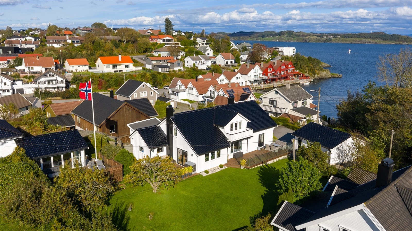 Velkommen til Skiparvikgata 1 - presentert av Stein Gunnar Døsen i Meglerhuset Rele Galleribilde