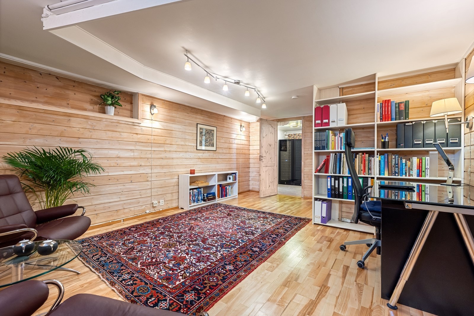 Her er det god plass for å holde på med alle mulige hobbyer. Galleribilde