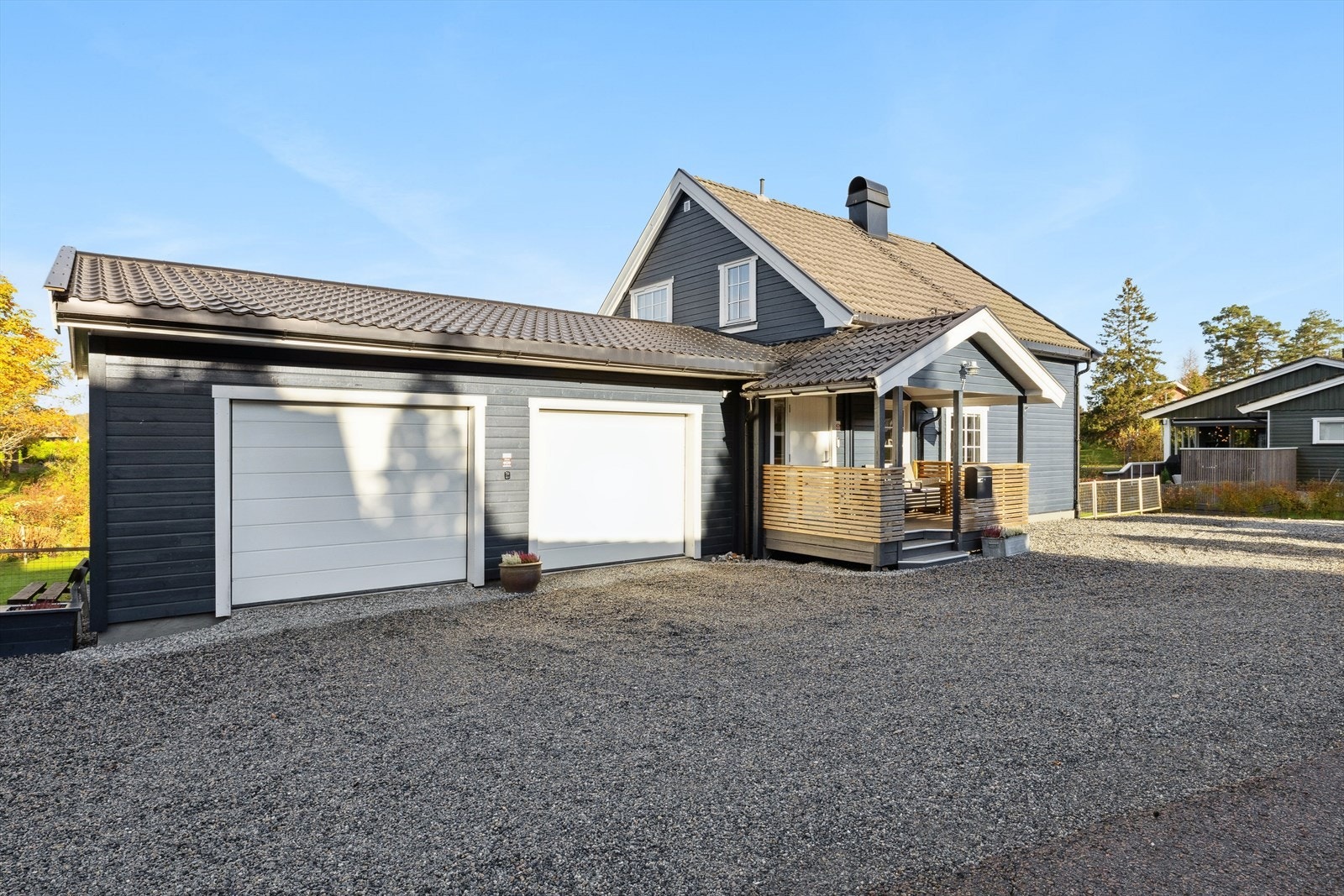 DnB Eiendom v/Anne Marie Endresen ønsker velkommen til Gamle Solevei 7! Galleribilde