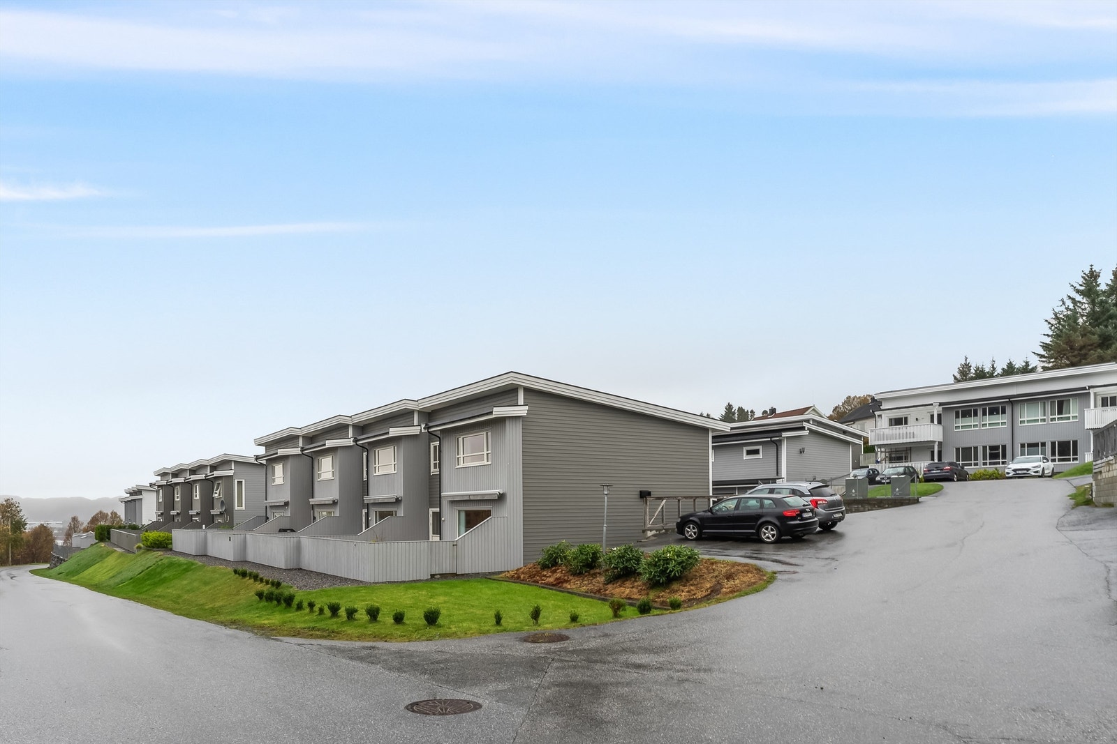 Eiendommen ligger kort vei unna de fleste fasiliteter. Galleribilde