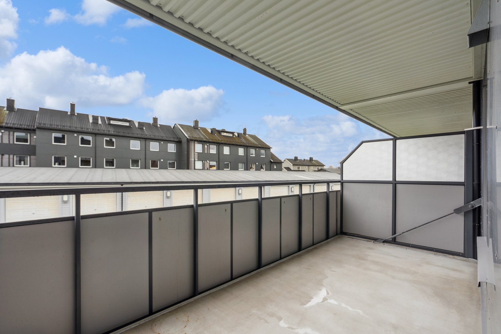 Balkong på ca. 9 m2 Galleribilde