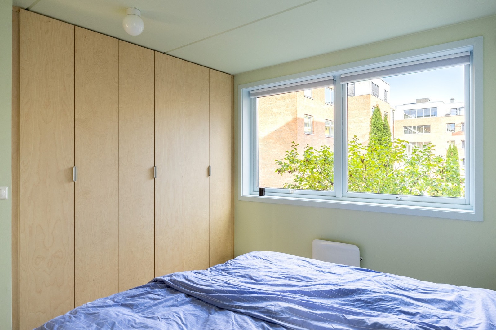 Hovedsoverom med rikelige oppbevaringsmuligheter. Galleribilde