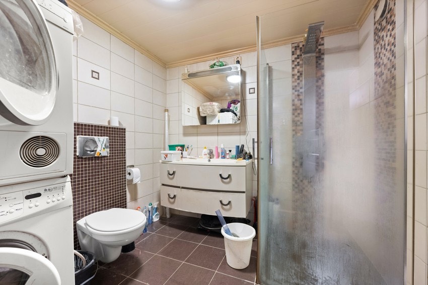 Flislagt bad med gulvvarme Galleribilde