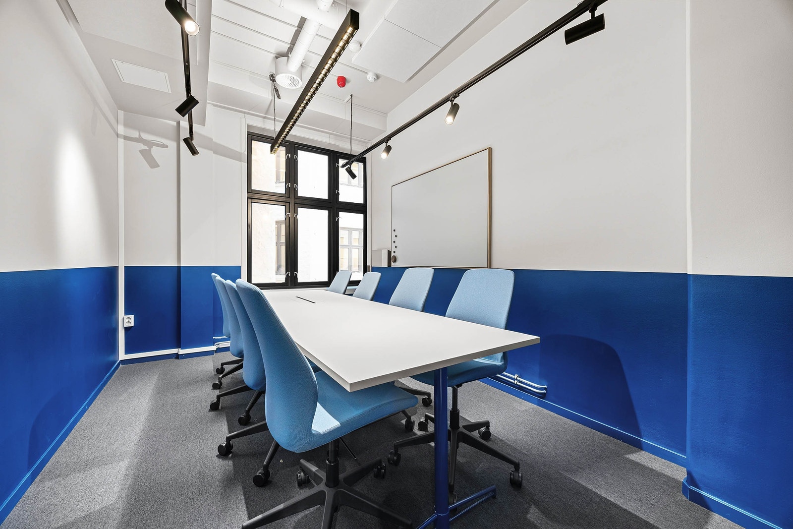 Lokasjonen har 5 topp moderne møterom Galleribilde