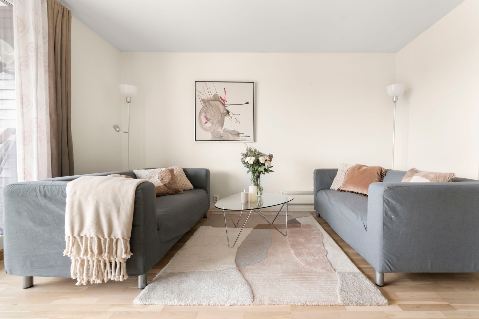 Leiligheten har en effektiv planløsning og gode muligheter for møblering og endringer Galleribilde