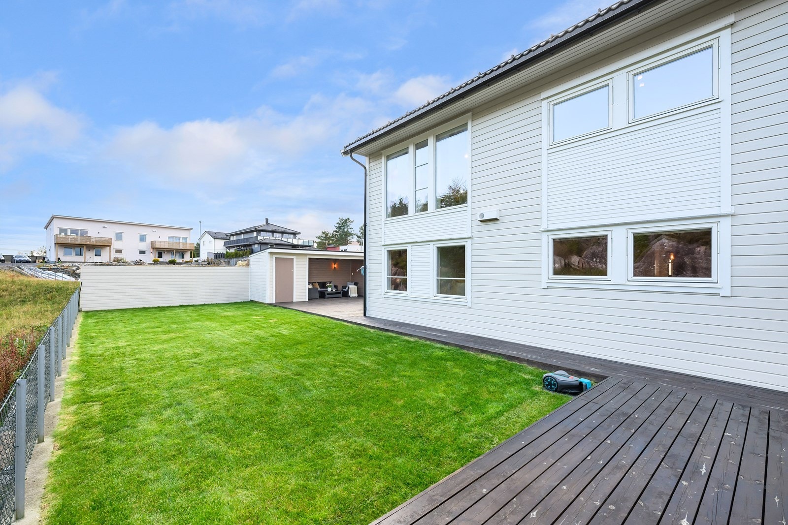 Uteområdene er pent opparbeidet. Galleribilde