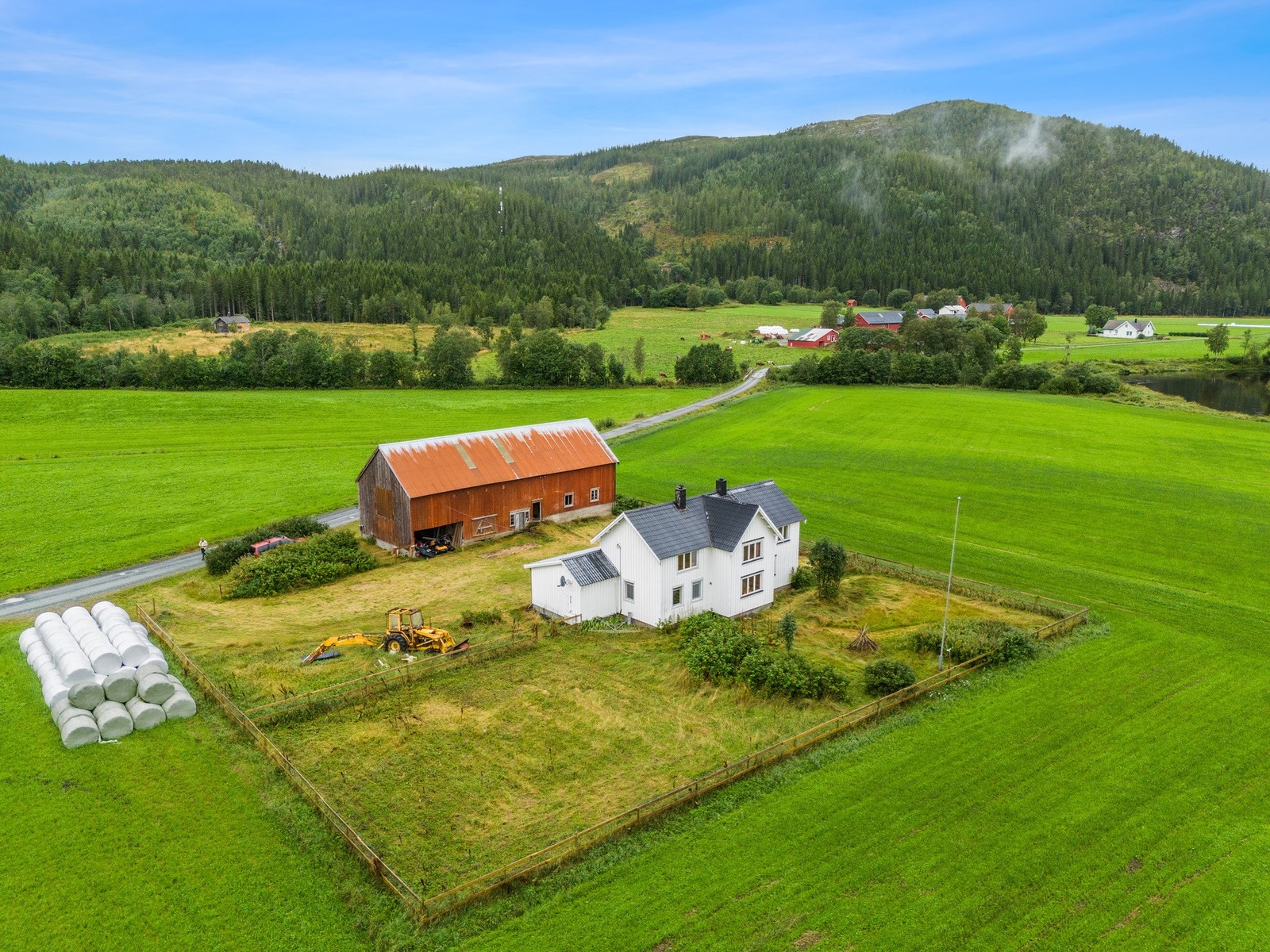 Glimrende utgangspunkt for utfart i marka og i fjellene som ligger umiddelbar nærhet Galleribilde