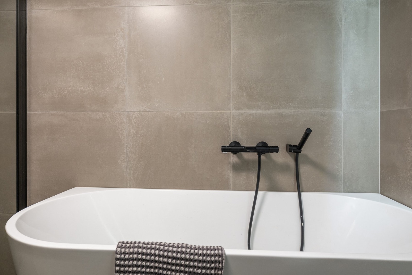 "Lekkert badekar å senke seg i når stresset må ned" Galleribilde