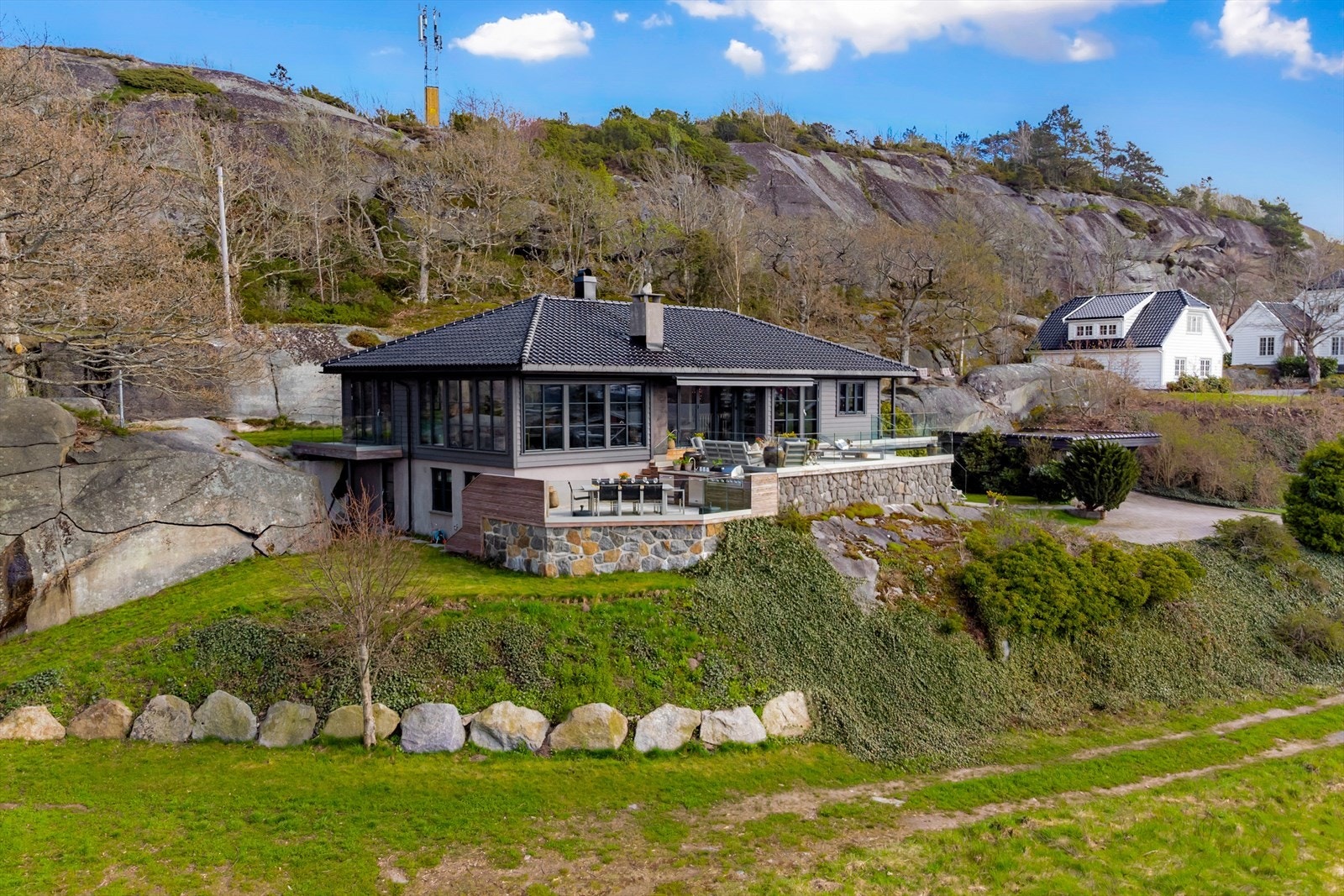 Boligen er svært påkostet med høy standard - må oppleves! Galleribilde