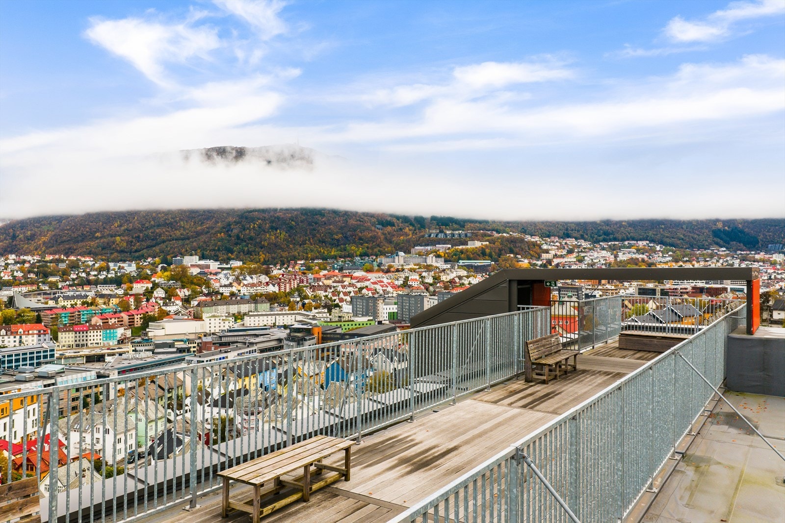 Felles takterasse som kan benyttes. Galleribilde