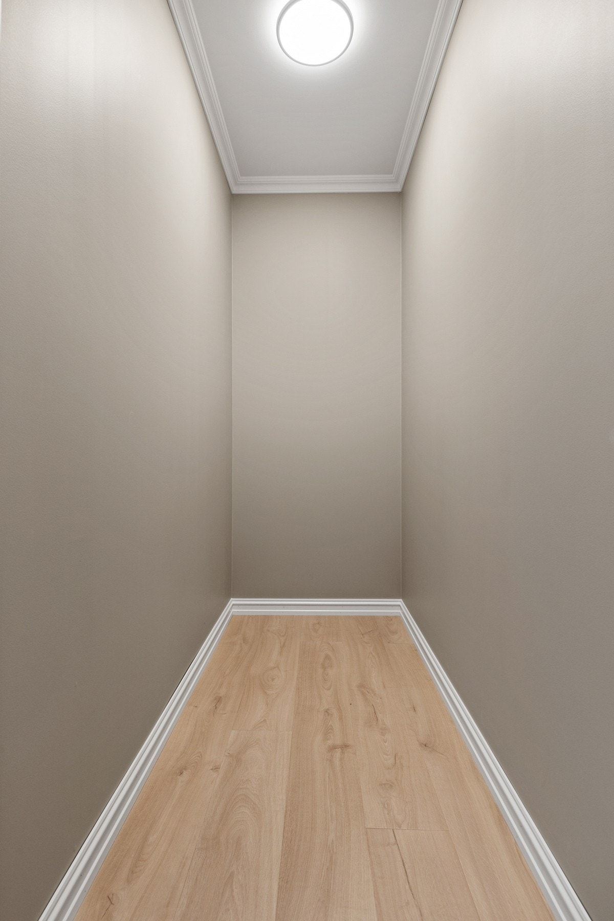 Boden er på ca. 3 kvm med god mulighet for innredning av walk-in garderobe Galleribilde