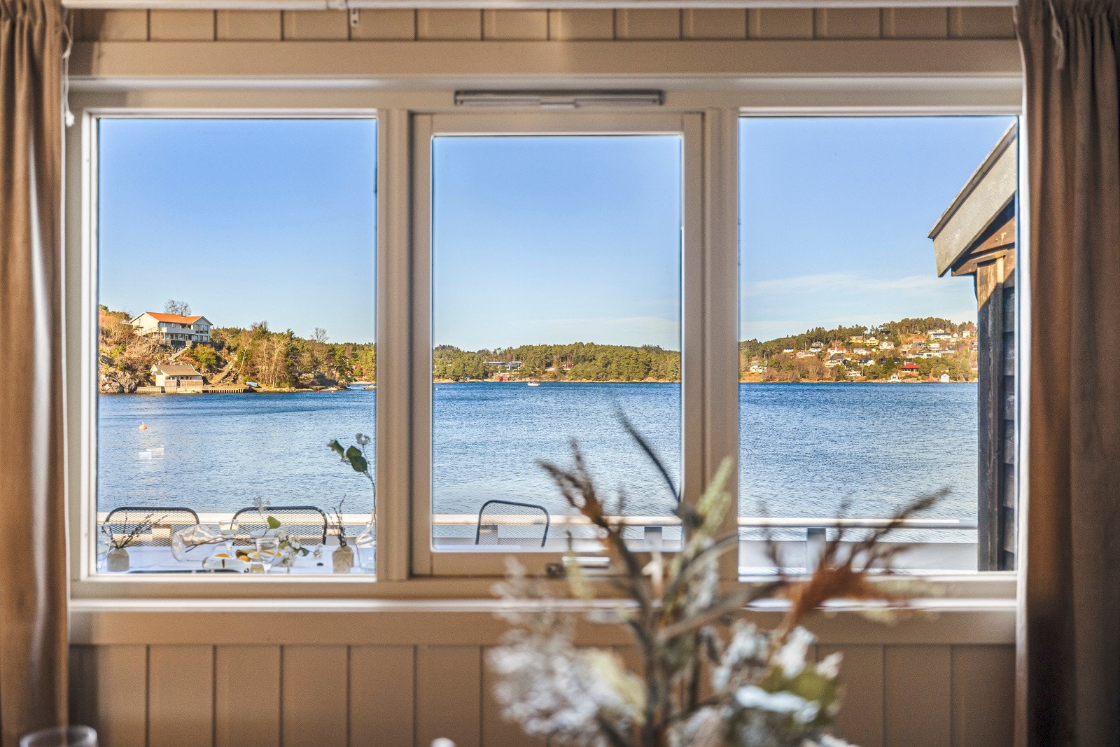 - Upåklagelig utsikt fra vinduer - Galleribilde