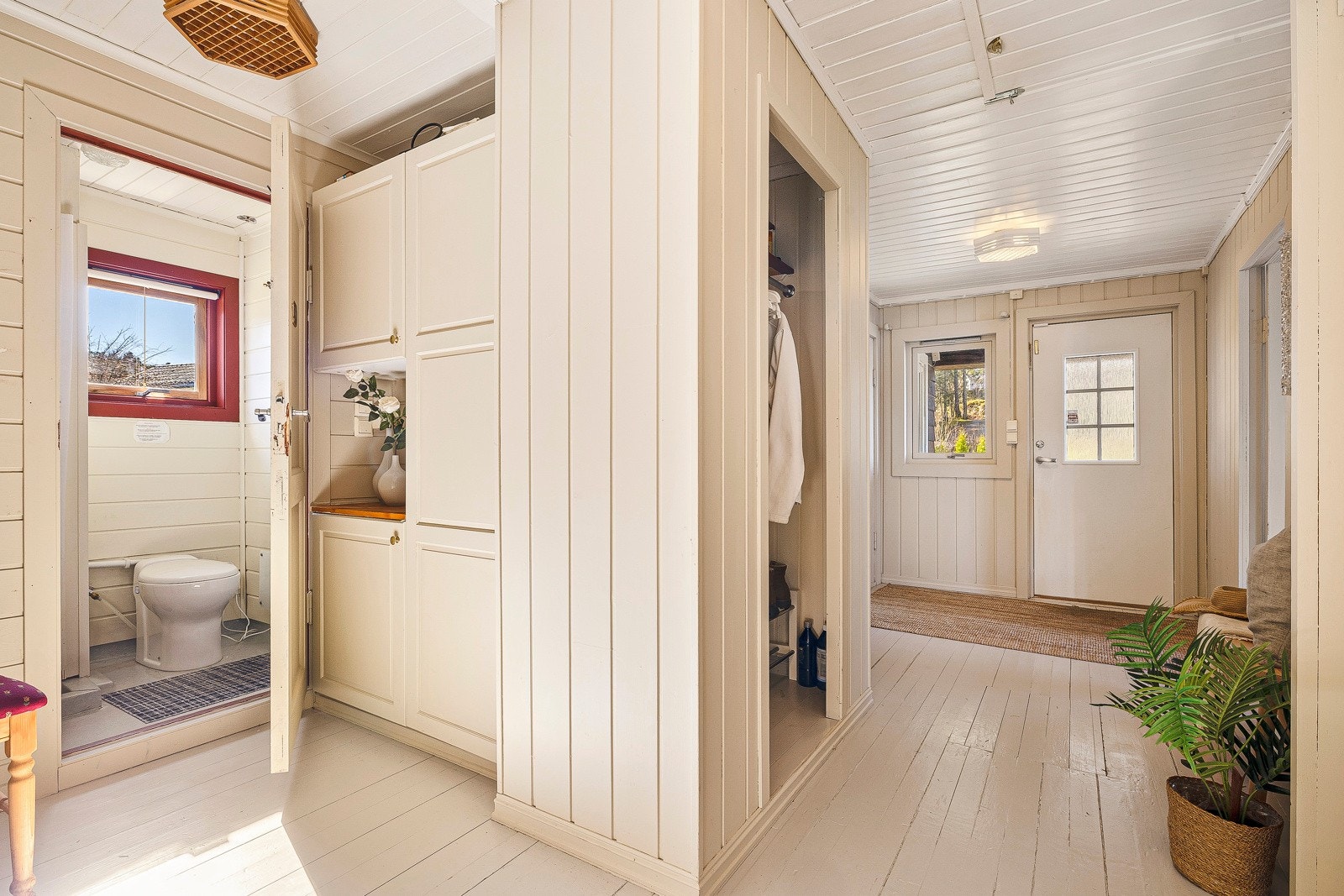 - Gang med tilkomst til bad - Galleribilde