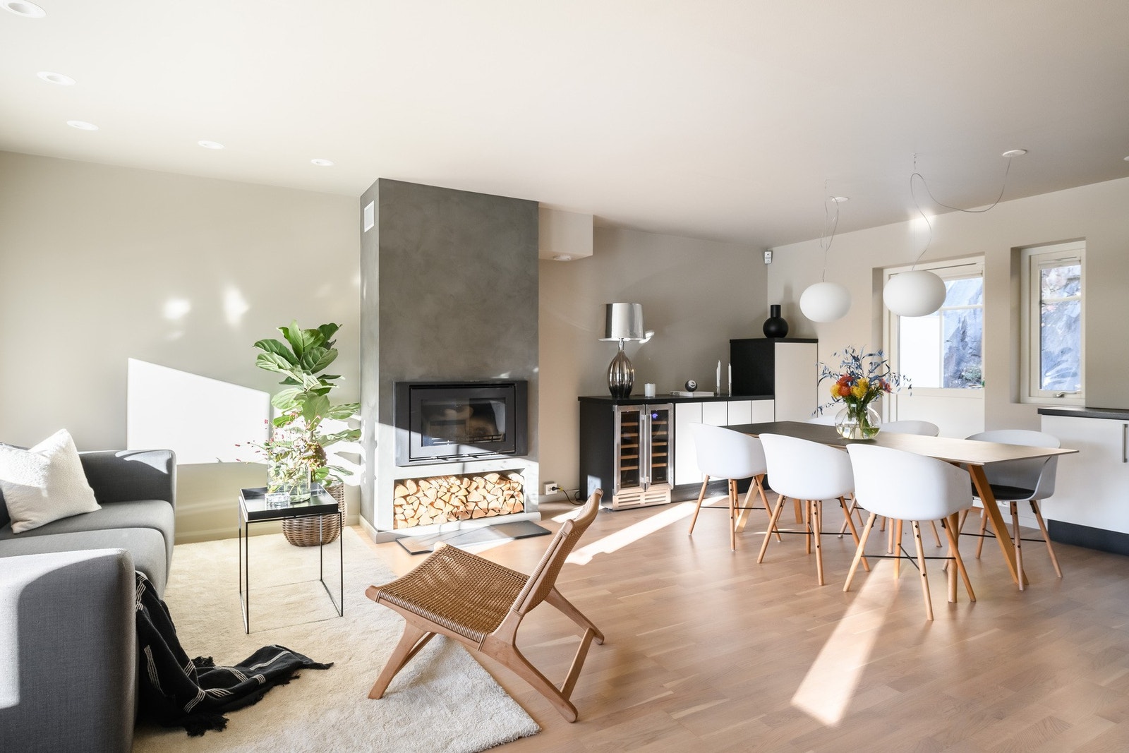 Romslig plass tl flere soner. Varmefolie under parkett. Galleribilde