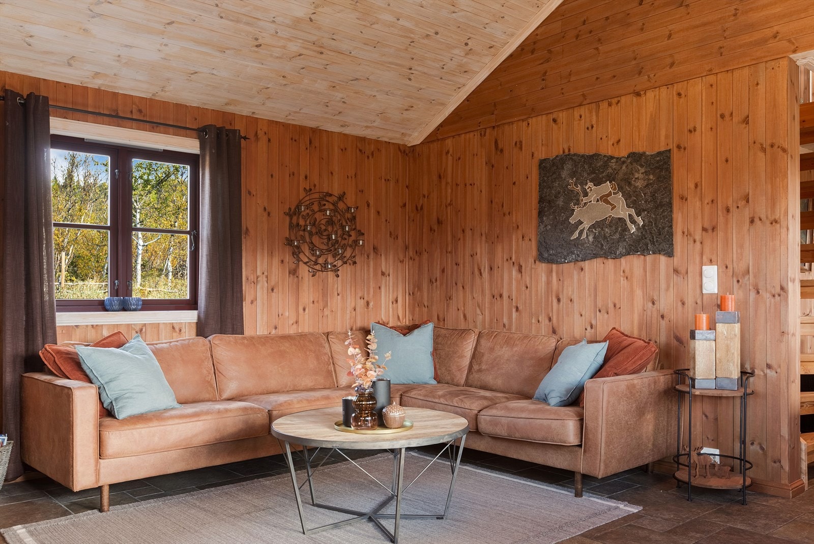 God plass til å møblere med sofagruppe Galleribilde