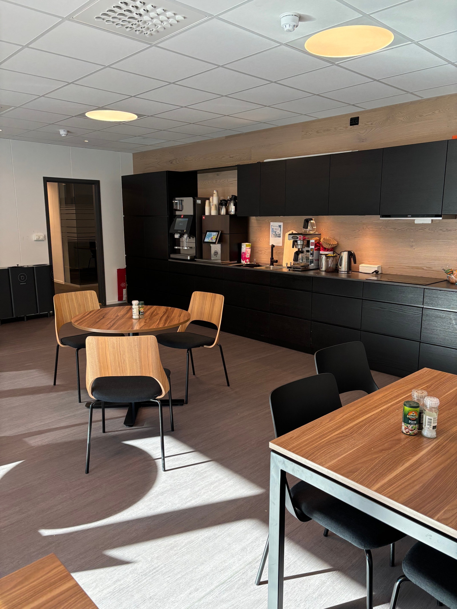 Felles kantine i 3 etasje Galleribilde