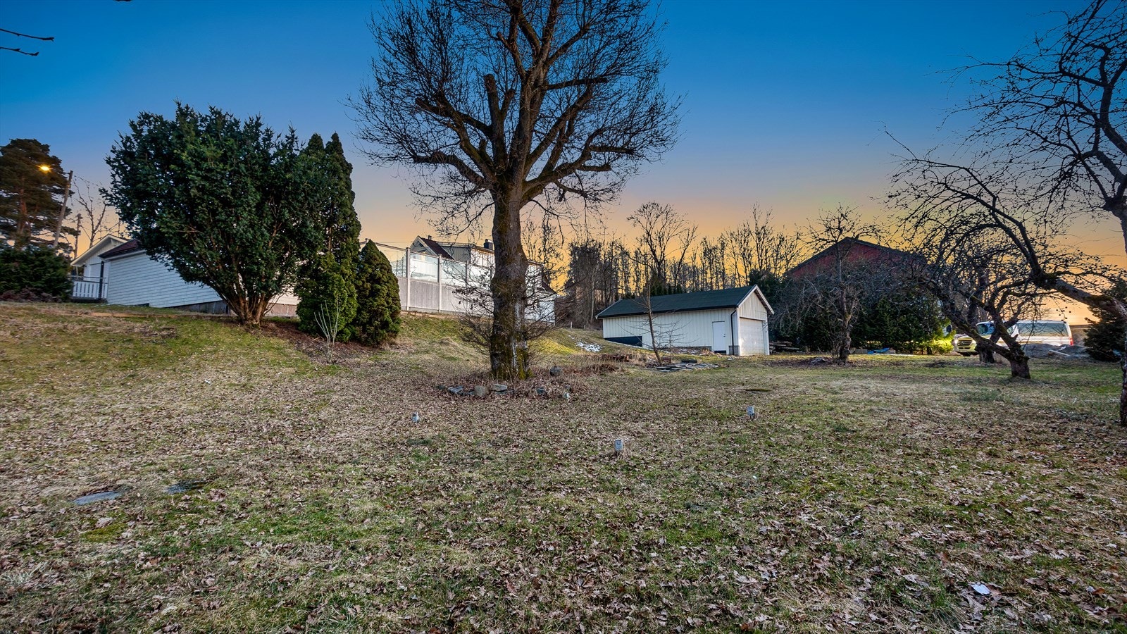 Stor tomt på hele 2593 kvm Galleribilde