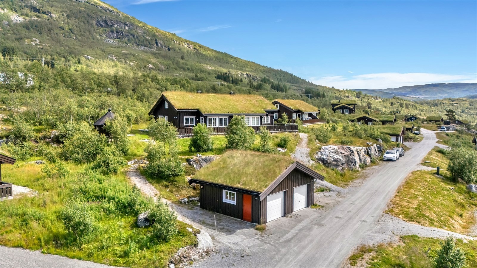 - Denne beliggenheten gir deg fantastiske naturopplevelser, med storslåtte fjell, dype daler og vidstrakte vidder som strekker seg så langt øye kan se - Galleribilde
