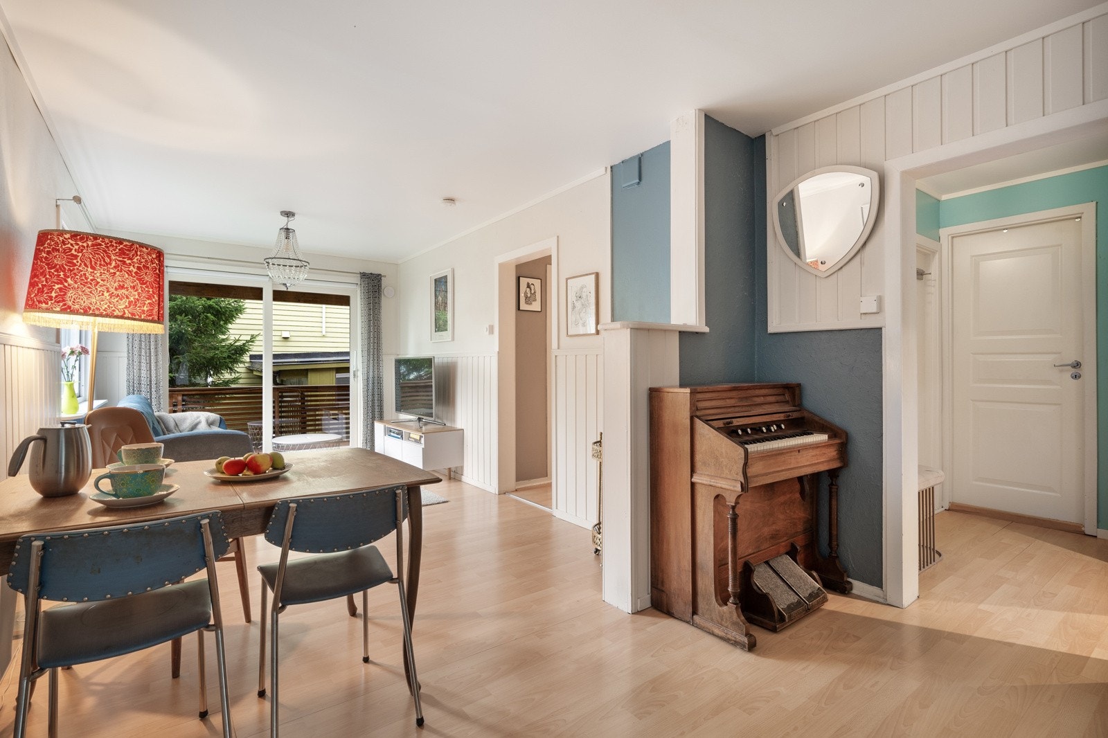 Det er etablert moderne lydhimling i alle rom i utleiedelen som sørger for god lyddemping mellom etasjene Galleribilde