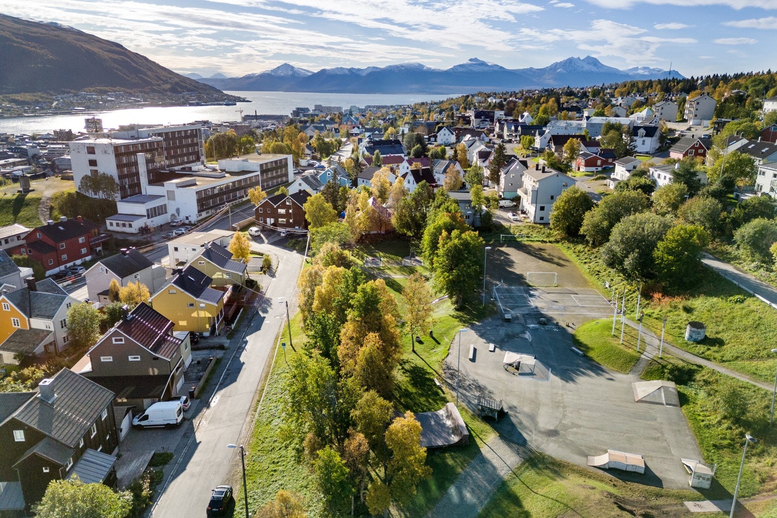 Bodenhoffs Veg 4 har korte avstander til de fleste tilbud og fasiliteter du nytter i hverdagen Galleribilde