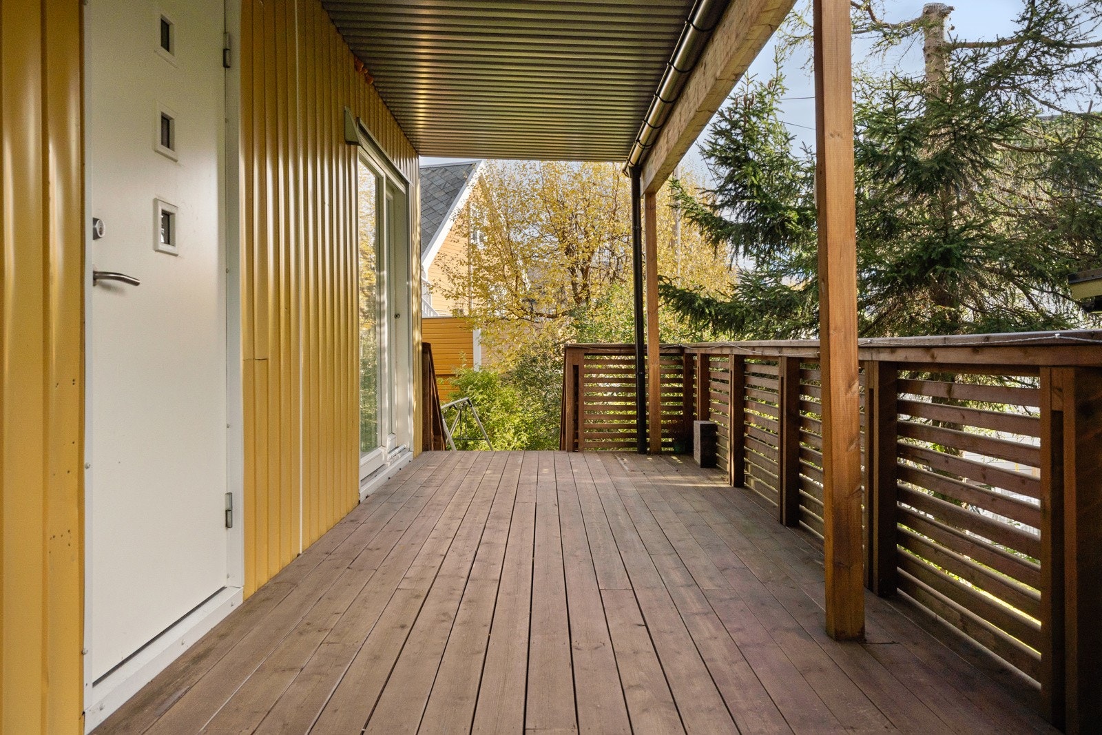 Bodenhoffs Veg 4 har en flott og innbringende utleiedel i største delen av. 1. etasje Galleribilde