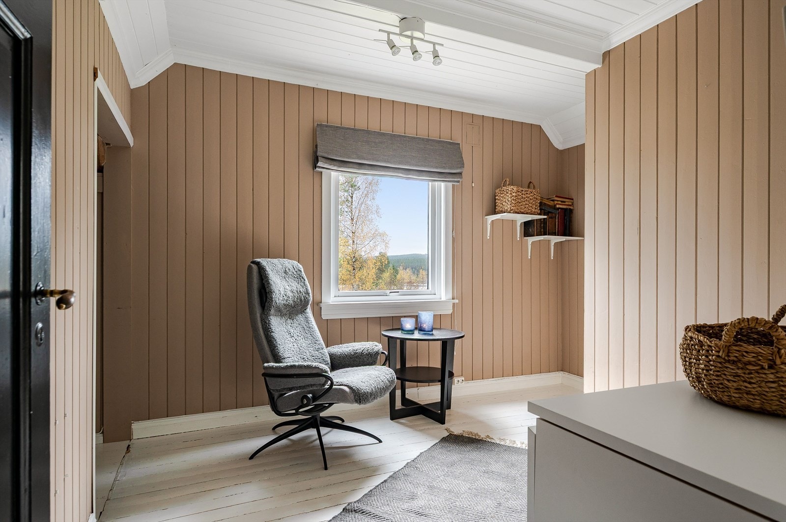 Soverom 3 er et lyst og fint rom som passer perfekt som barnerom, gjesterom eller kontor. Galleribilde