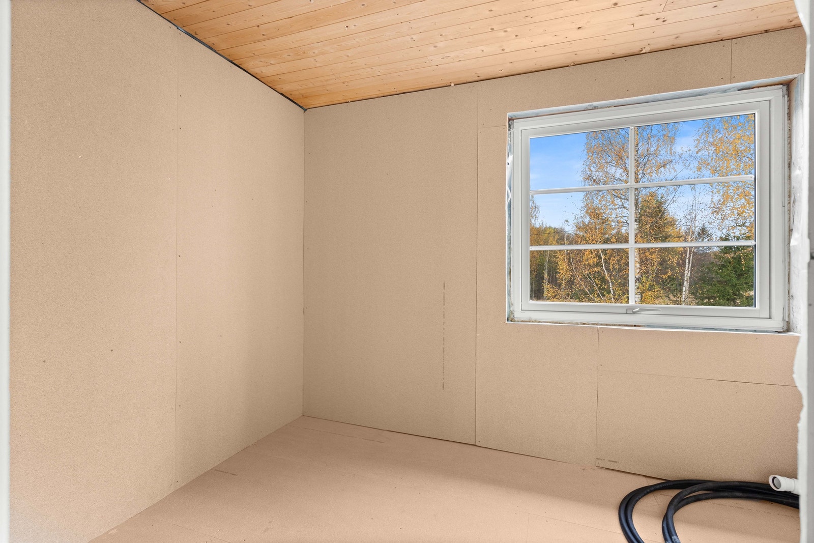 Uinnredet, men klargjort til bad i andre etasje. Galleribilde