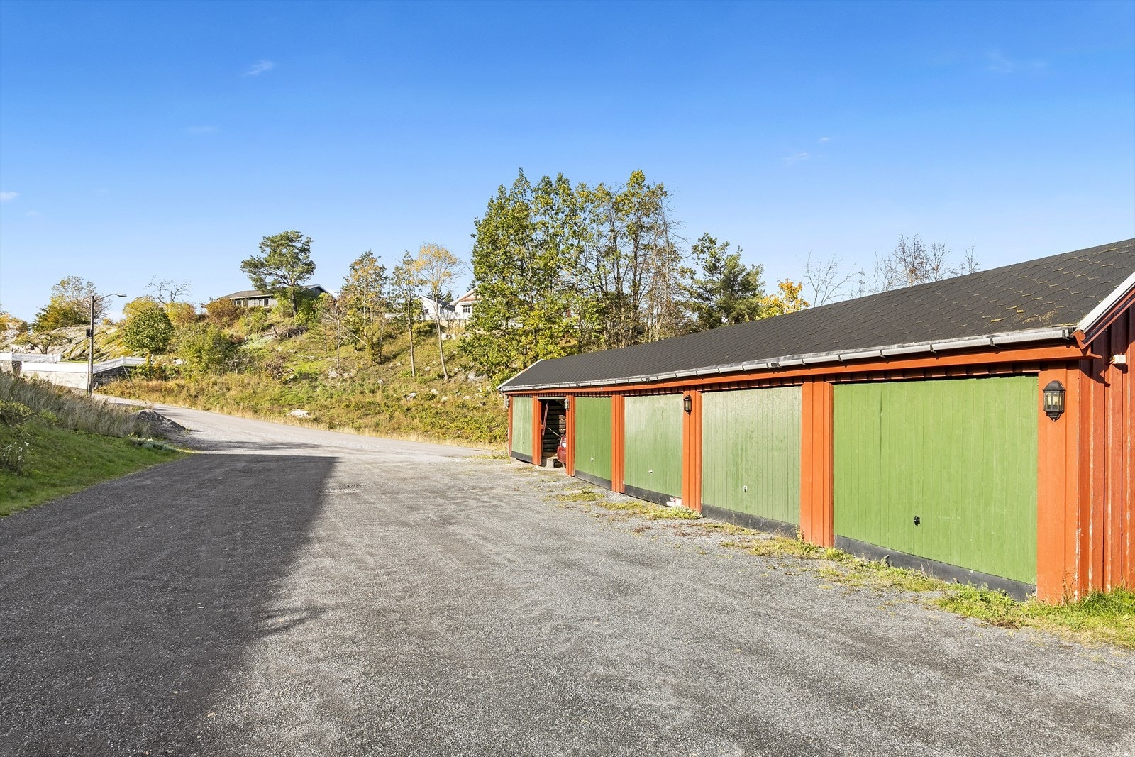 Garasje. Galleribilde