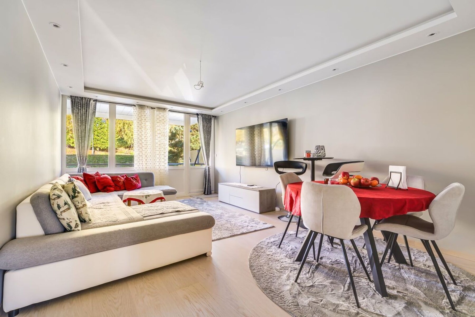Hyggelig stue med lun atmosfære. Galleribilde