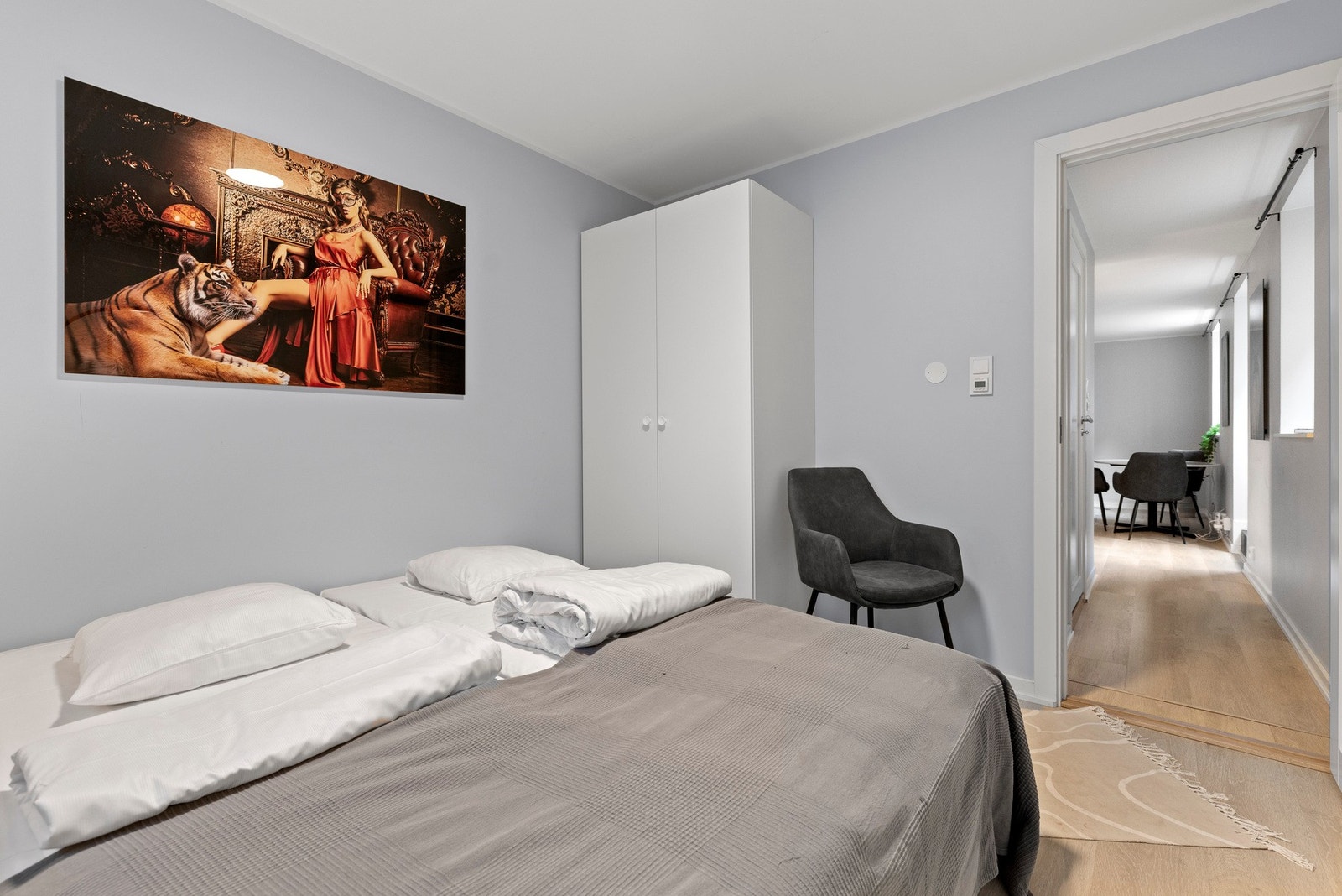 Plass til garderobeskap. Galleribilde