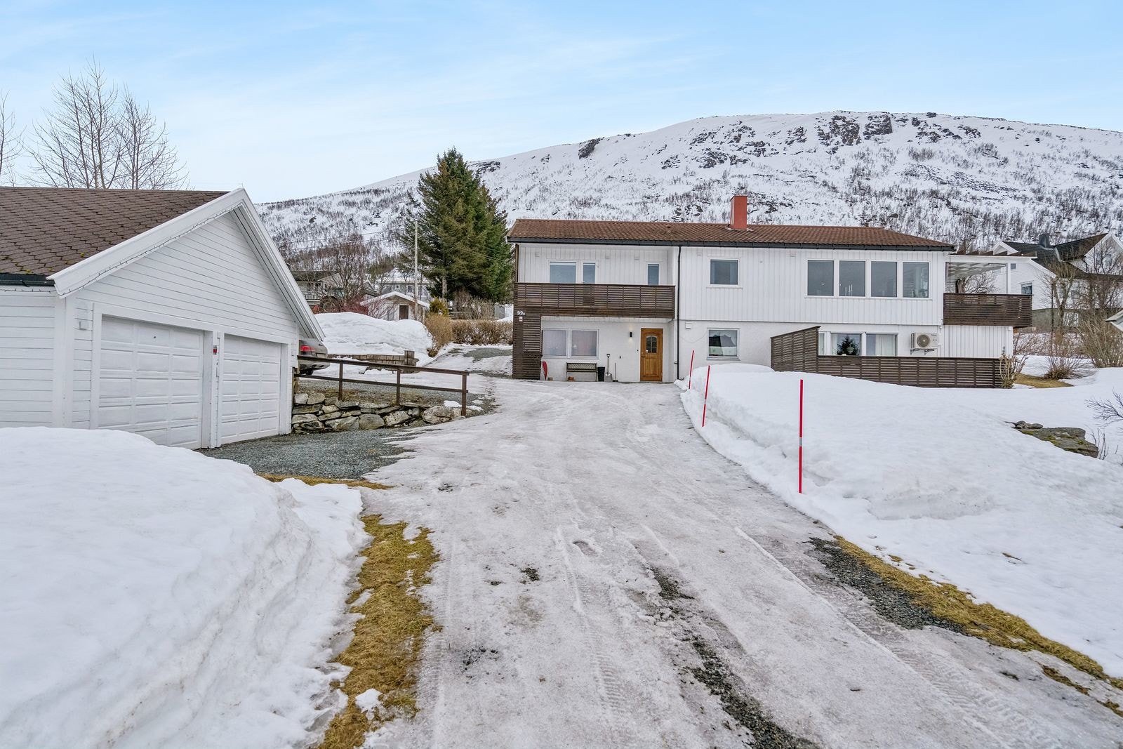 Hoveddel i enebolig med 6-rom på Tomasjord!