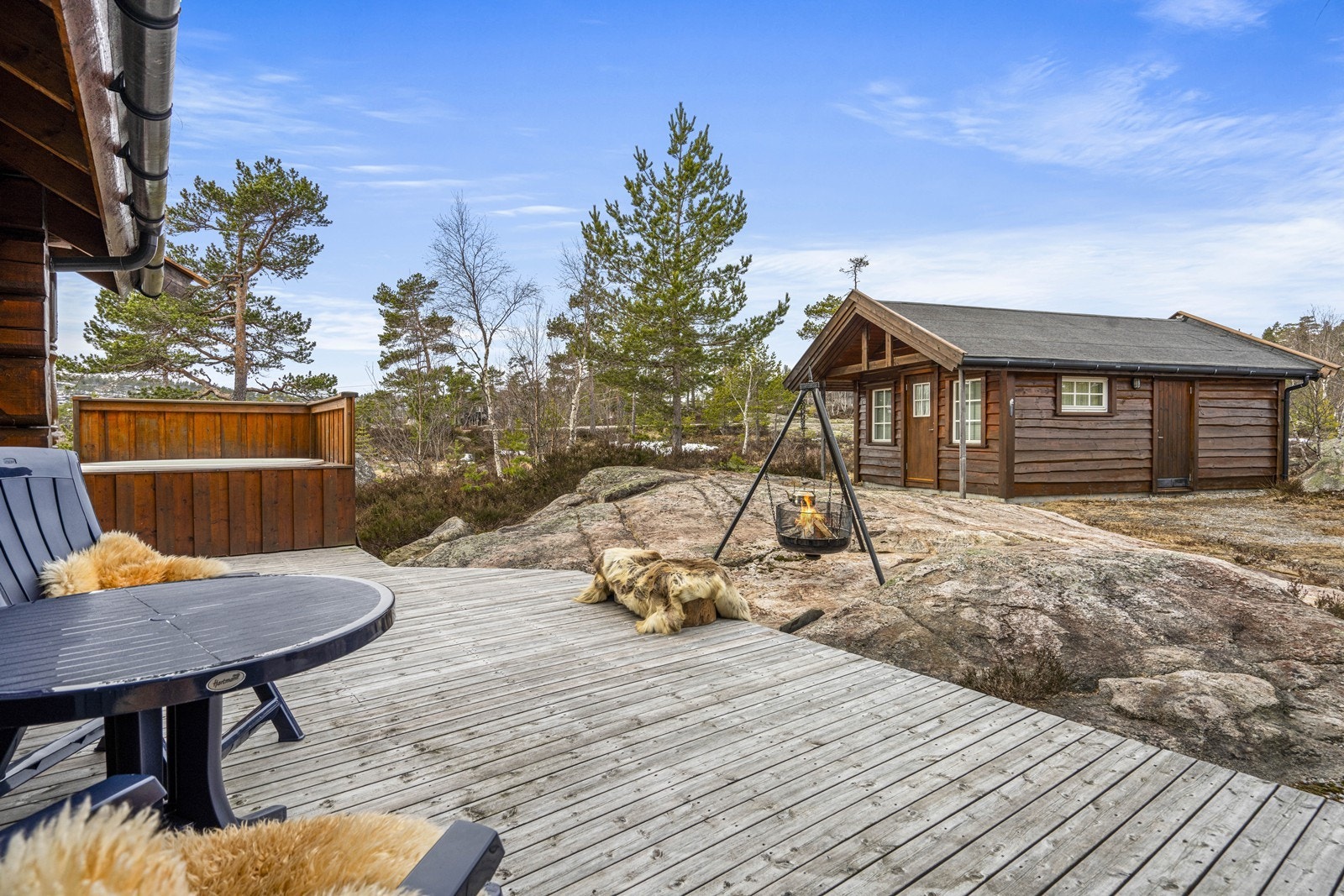 Stor solrik terrasse Galleribilde