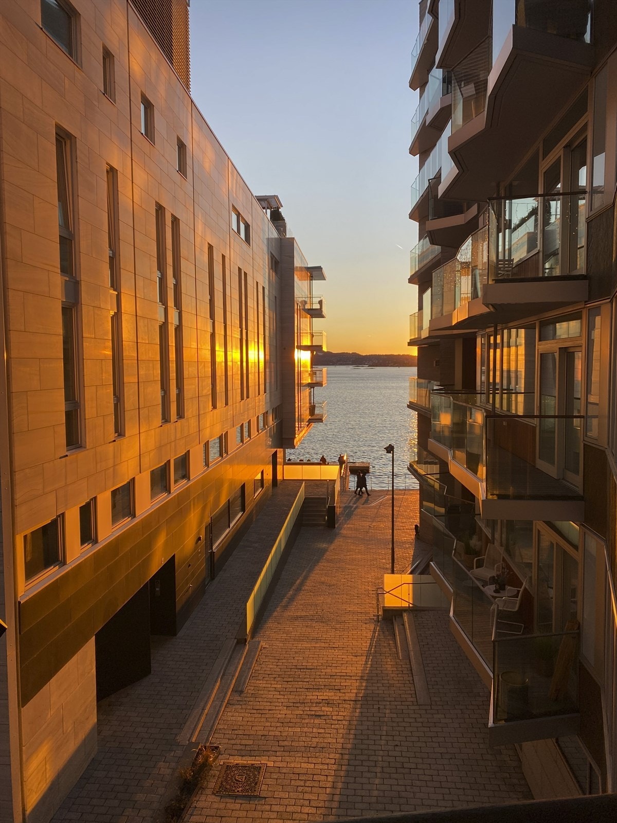 Nydelig lys ved solnedgang. Galleribilde