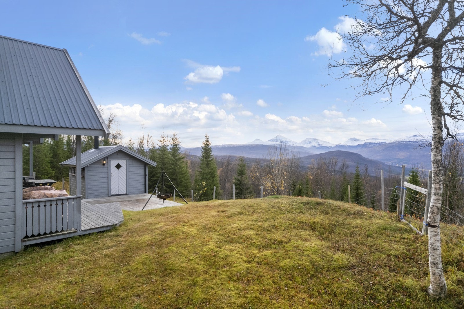 Vinterstid kommer du hit med scooter, ski eller truger. Galleribilde