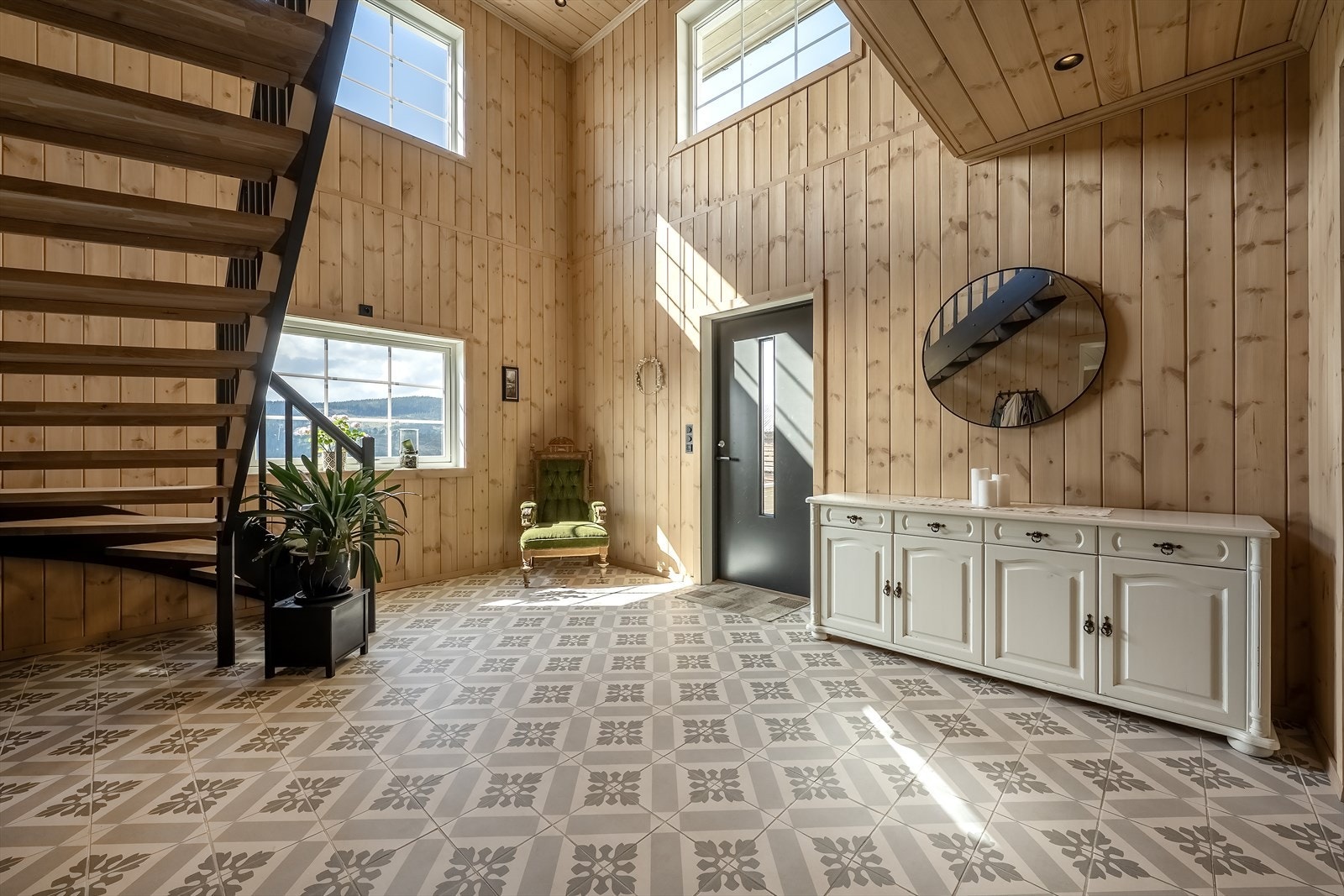 Entre (1. etasje Galleribilde