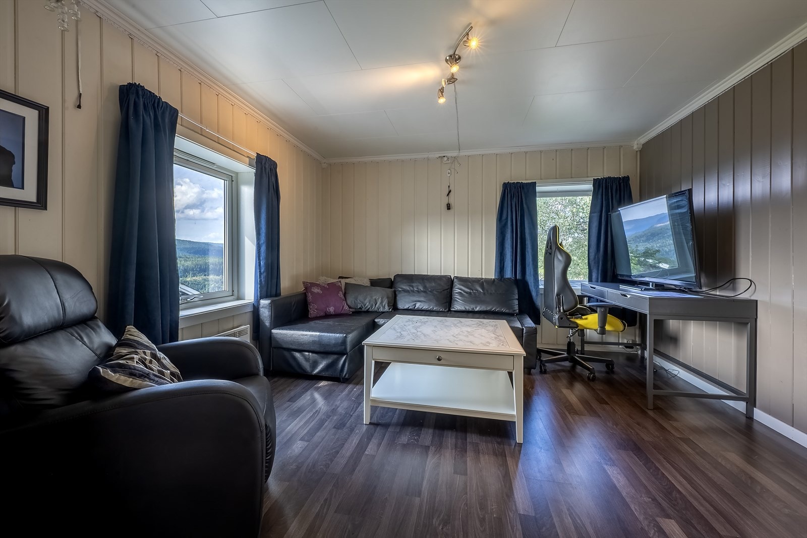 Tv stue (2. etasje) Galleribilde