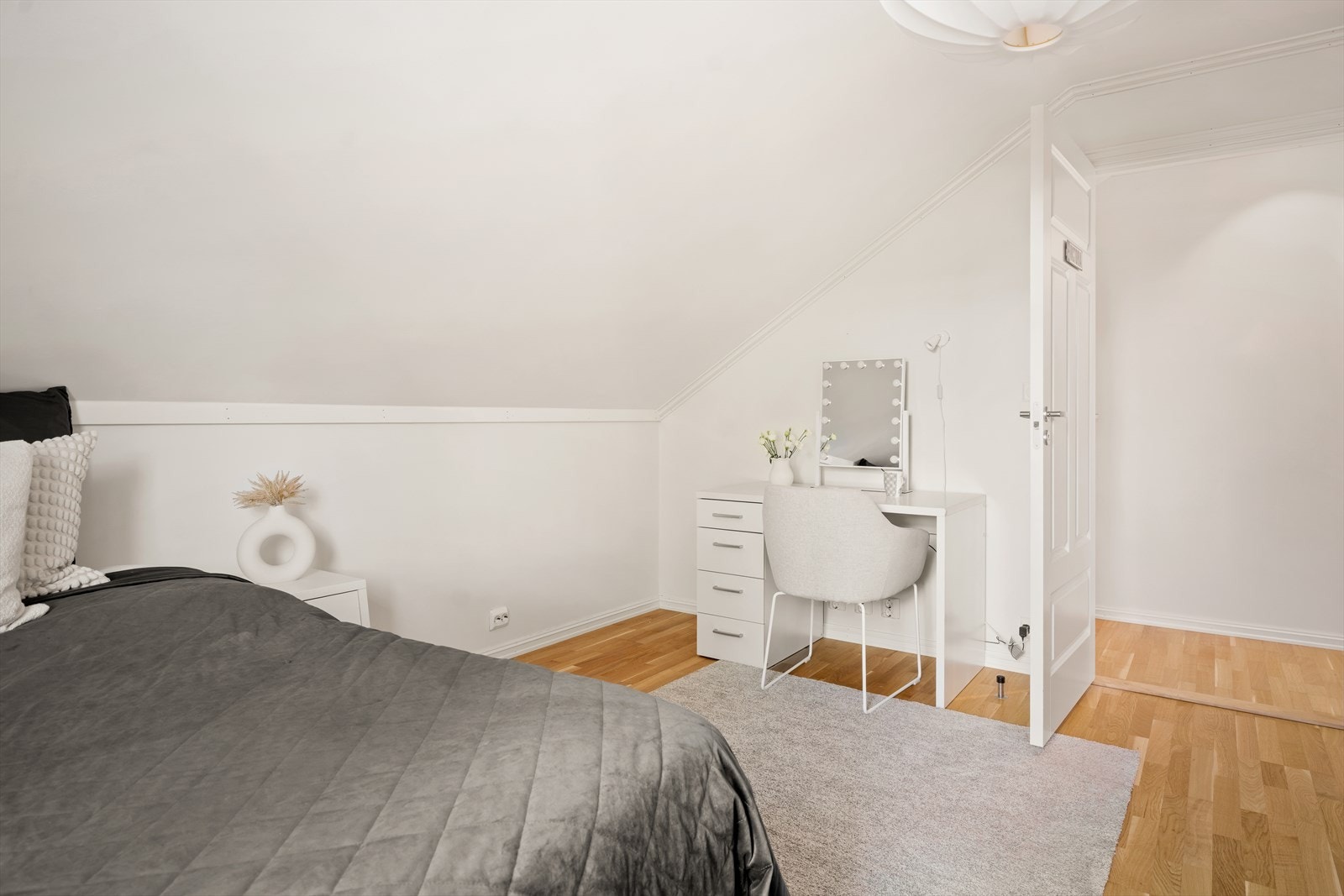 Soverom (3) Galleribilde